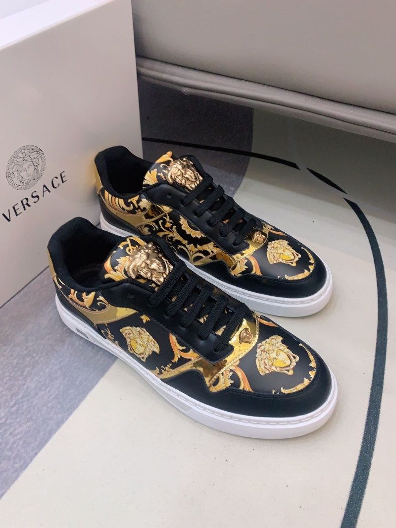 Givenchy Sneakers